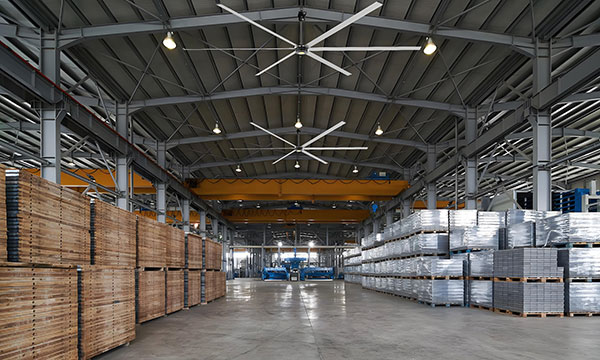 高速ファンと低速ファン