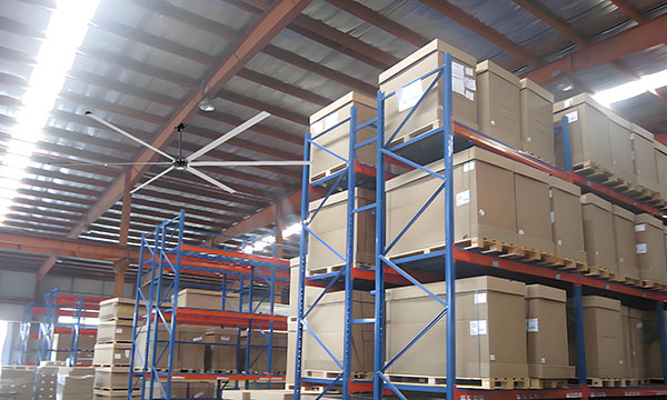 高容量低速（HVLS）ファン