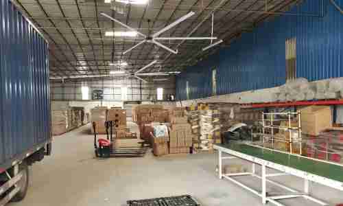 大型産業用天井ファン (HVLS ファン) に最適なブレードの数はいくつですか?