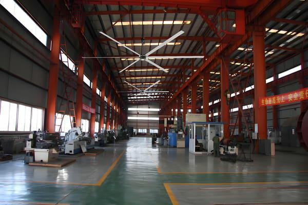 HVLS シーリングファンに最適なブレードの数はいくつですか?